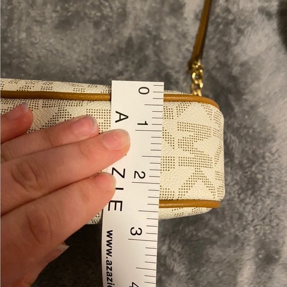 NWT Michael kors crossbody purse - Picture 11 of 12